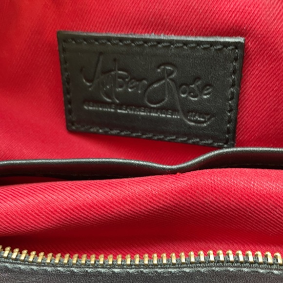 Beautifully soft leather curly sheepskin handbag - Picture 8 of 9